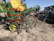 Пропашной культиватор John Deere 845  